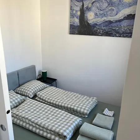 Apartamento Vincent In Downtown At Plac Konstytucji Varsovia